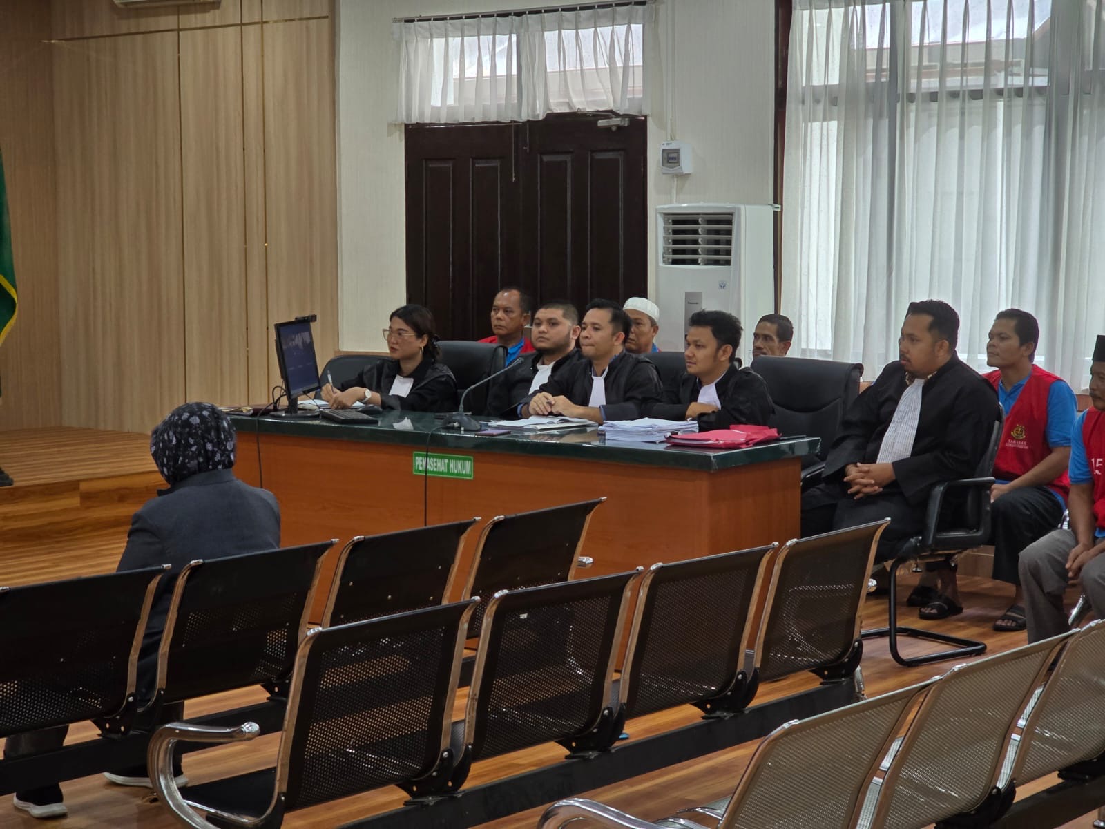 2e339bb8-a07d-4264-9e87-a444d89bccfe