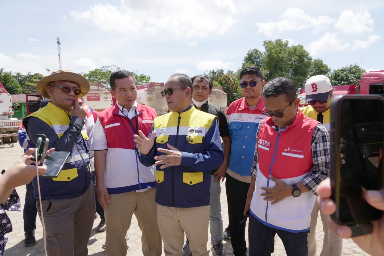 2f4dca3d-134e-44bd-b069-3aa85223bf1d