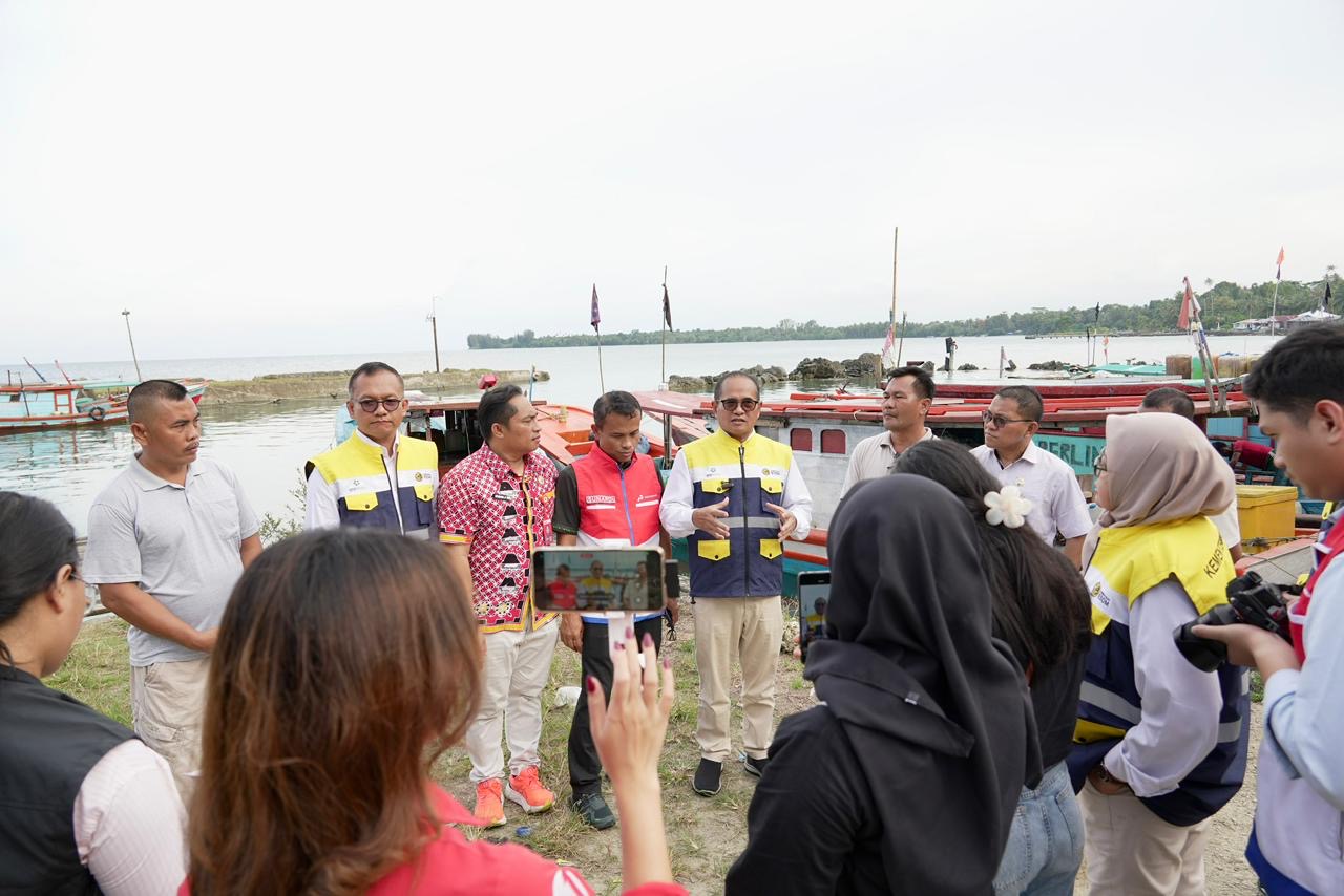 5a60d3eb-fafb-410c-a402-0ec75bc64445