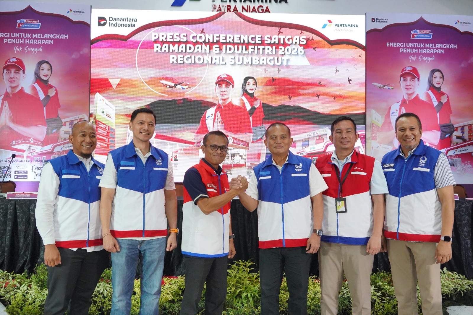 8c4893c8-5c06-4e9a-b5f8-fdae0cb581a6