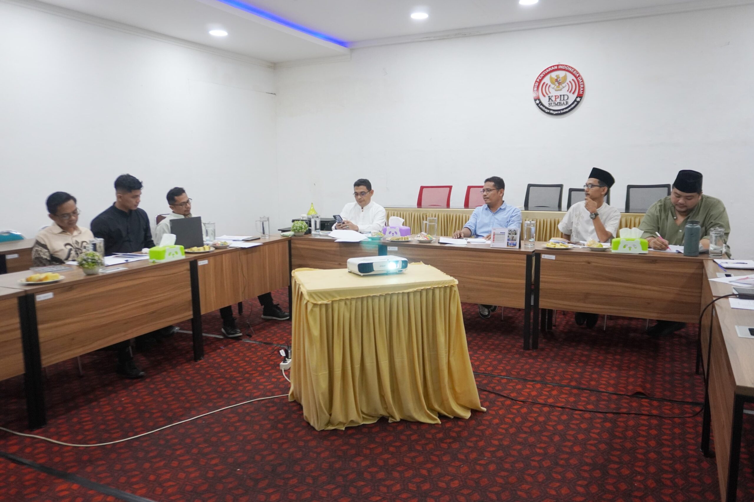 1e12566b-37ff-4cb8-941c-a440c6f29b28